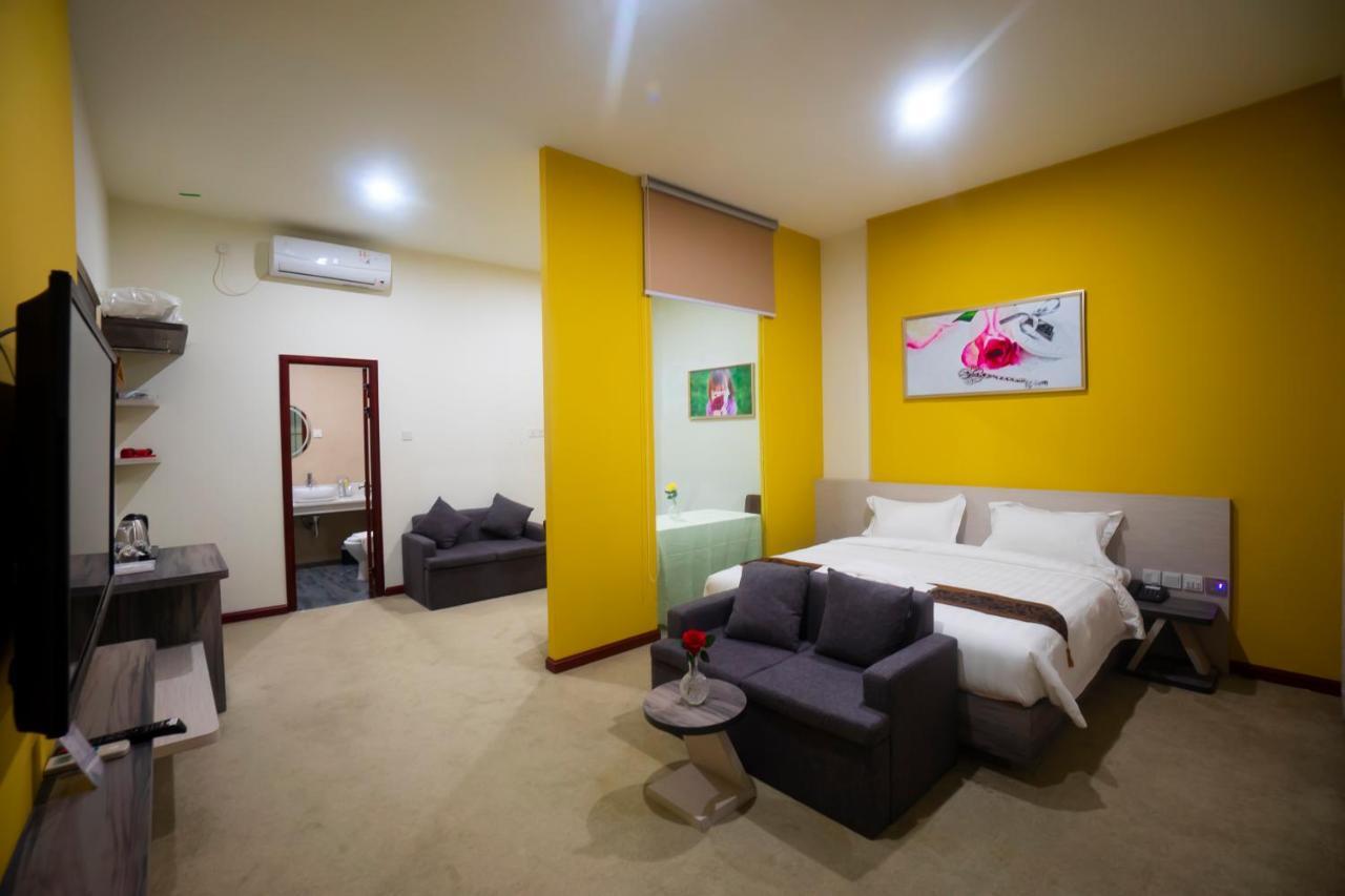 Green Rose Hotel Batam Extérieur photo