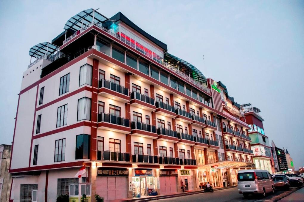 Green Rose Hotel Batam Extérieur photo