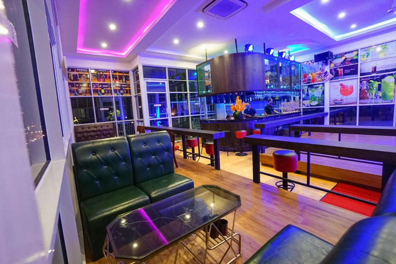 Green Rose Hotel Batam Extérieur photo