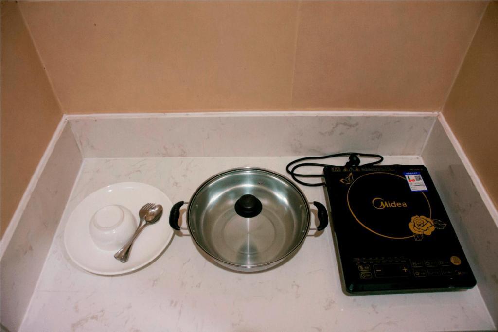 Green Rose Hotel Batam Extérieur photo